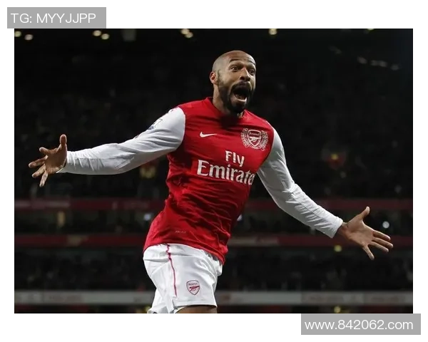 姓丝的足球明星：他们在绿茵场上的辉煌成就与传奇故事